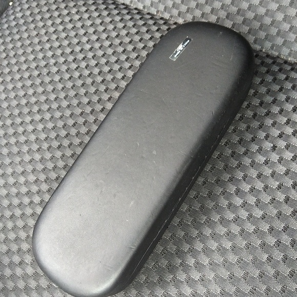 Columbia Glasses case - Picture 2 of 3